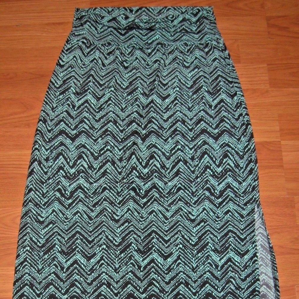 AB Studio Blue Black Print Long Skirt Pull On S